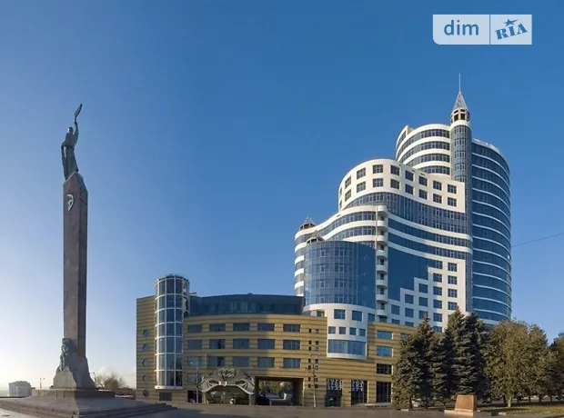 Купити квартиру за адресою просп. Яворницького Дмитра, 3 в Дніпро на Findly.com.ua Квартира на просп. Яворницького Дмитра, 3 в Дніпро, ID 195583, фото №1