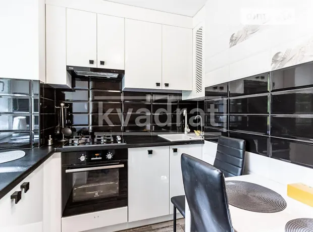 Квартира на вул. Маккейна Джона, 35А в Київ, ID 183300, фото №1