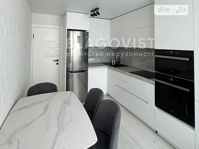Квартира на вул. Урлівська, 23 в Києві, ID 175413, фото №1