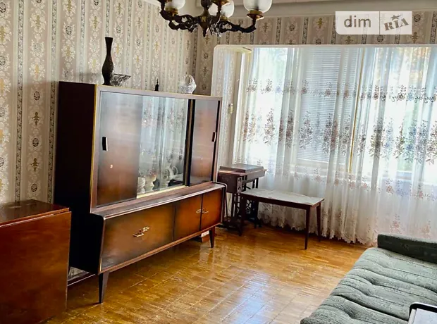 Орендувати квартиру за адресою вул. Романа Ратушного, 33 в Київ на Findly.com.ua Квартира на вул. Романа Ратушного, 33 в Київ, ID 179807, фото №1