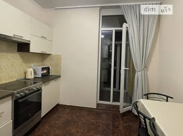 Квартира на вул. Регенераторна, 4 в Києві, ID 180219, фото №1