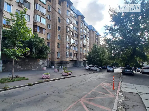 Квартира на вул. Олександра Кониського 64/68 в Києві, ID 190455, фото №2