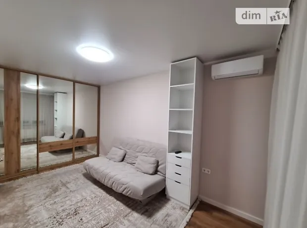 Квартира на вул. Українська, 83Б в Києві, ID 234148, фото №1