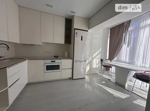 Квартира на вул. Захисників, 8 в Києві, ID 240142, фото №1