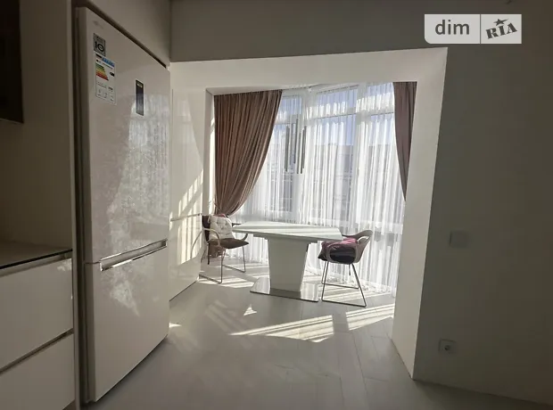 Квартира на вул. Захисників, 8 в Києві, ID 240142, фото №2