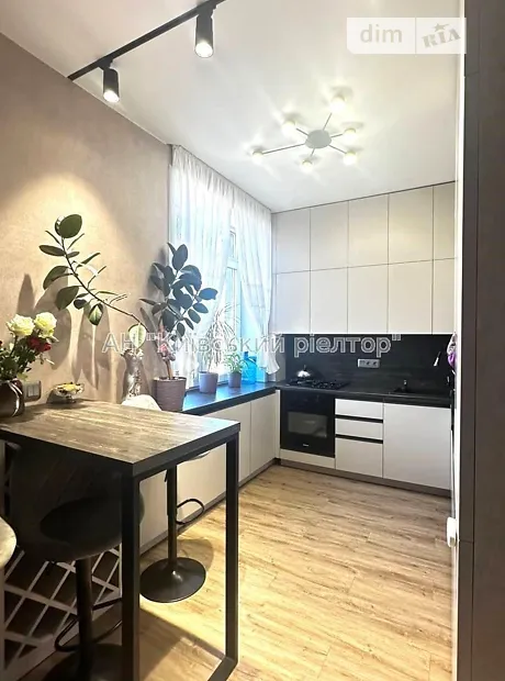 Квартира на вул. Юрія Пасхаліна 4/6 в Києві, ID 200489, фото №2