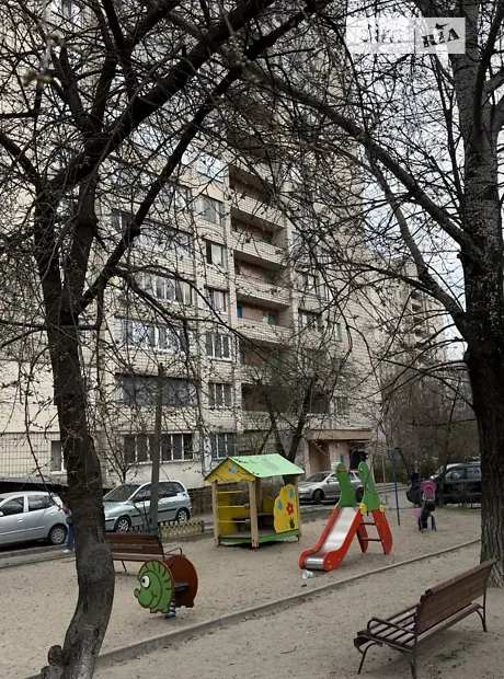 Купити квартиру за адресою просп. Леся Курбаса, 3 в Київ на Findly.com.ua Квартира на просп. Леся Курбаса, 3 в Київ, ID 320485, фото №1