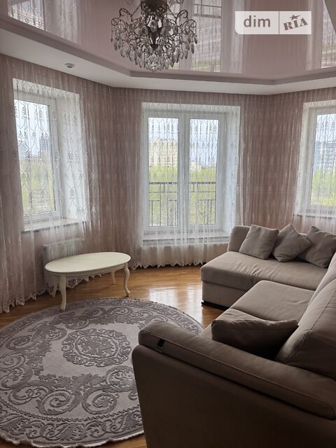 Квартира на вул. Набережна, 10 в Луцьку, ID 225116, фото №1