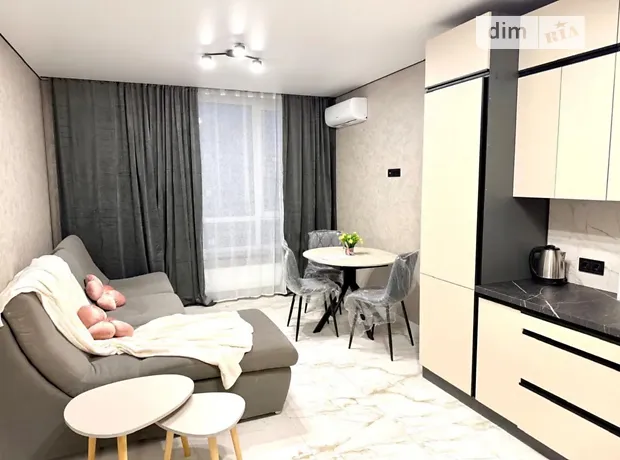 Квартира на вул. Олександра Олеся 8/17 в Києві, ID 190674, фото №3