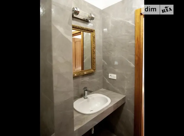 Квартира на пл. Катерининська, 8 в Одесі, ID 301075, фото №1