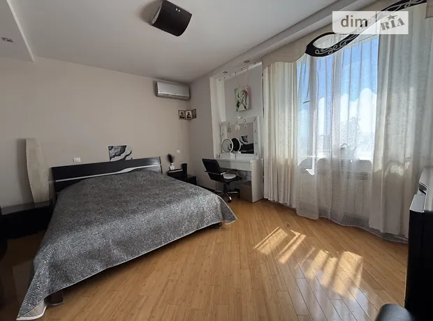 Квартира на бул. Миколи Руденка, 14Д в Києві, ID 168958, фото №2
