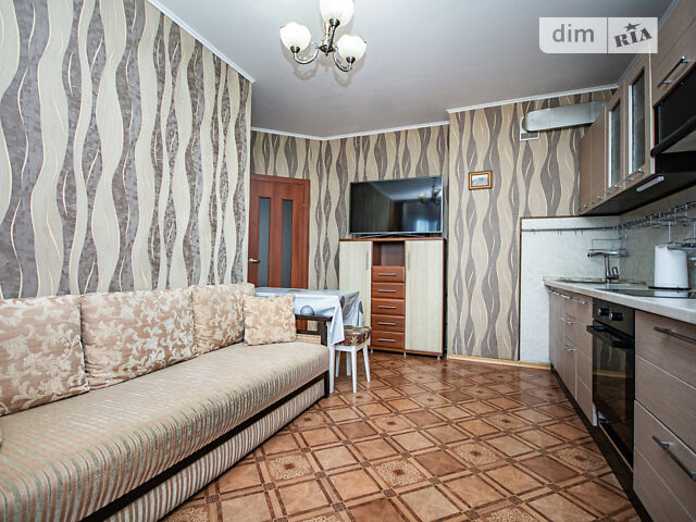 Квартира на вул. Олени Пчілки, 6 в Києві, ID 198495, фото №1