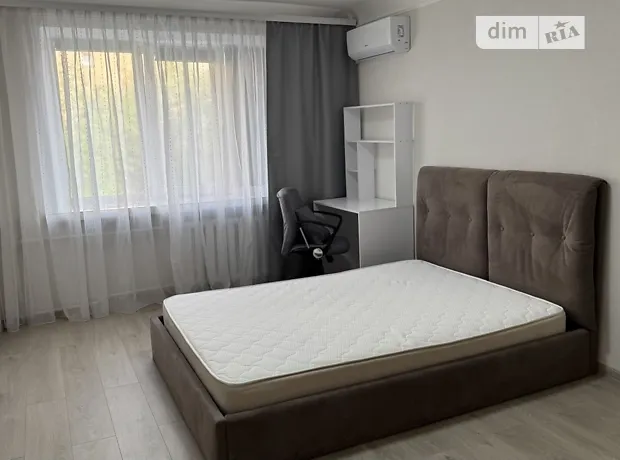 Квартира на вул. Юрківська, 18 в Києві, ID 184327, фото №1