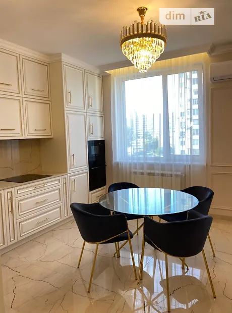 Квартира на вул. Андрія Верхогляда, 4Б в Київ, ID 190351, фото №1