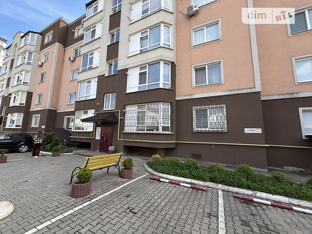 Квартира на вул. Степана Бандери в Хмельницькому, ID 234182, фото №1