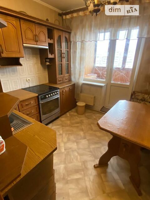 Квартира на вул. Ахматової Анни, 15 в Києві, ID 194583, фото №1