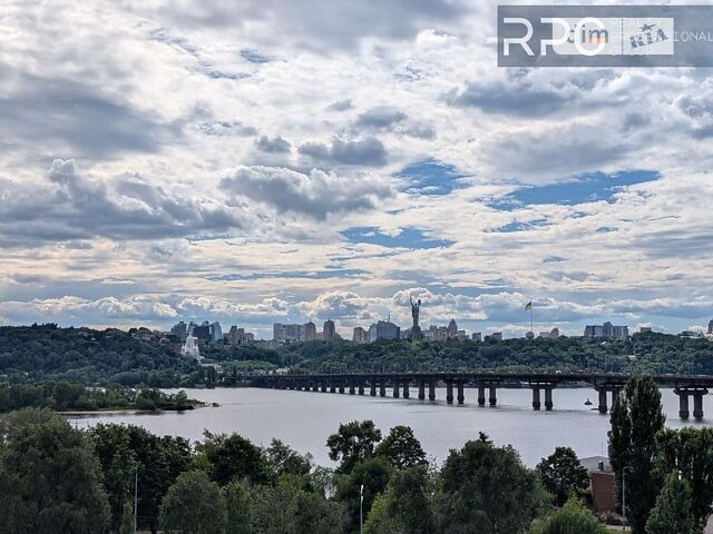 Купити квартиру за адресою наб. Дніпровська, 5А в Київ на Findly.com.ua Квартира на наб. Дніпровська, 5А в Київ, ID 168953, фото №1