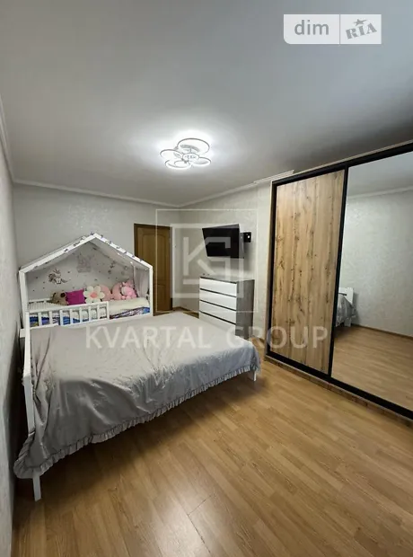 Квартира на вул. Мінеральна в Києві, ID 240495, фото №3