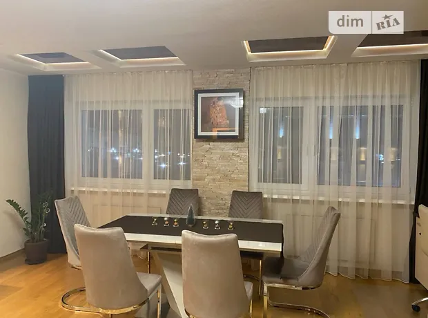 Квартира на пл. Ринок, 31 в Львові, ID 310338, фото №2