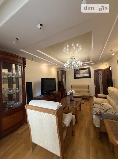 Квартира на вул. Василя Стуса, 28 в Києві, ID 205173, фото №2