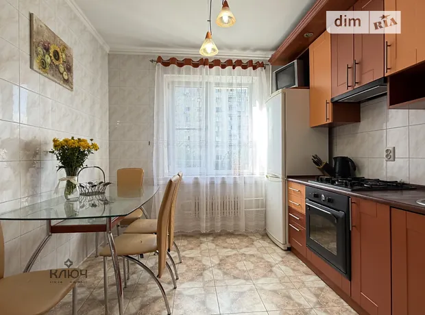 Купити квартиру за адресою вул. Романа Шухевича, 1Г в Хмельницький на Findly.com.ua Квартира на вул. Романа Шухевича, 1Г в Хмельницький, ID 231953, фото №1