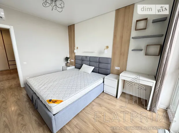 Квартира на вул. Зарічна, 4 в Києві, ID 215085, фото №1