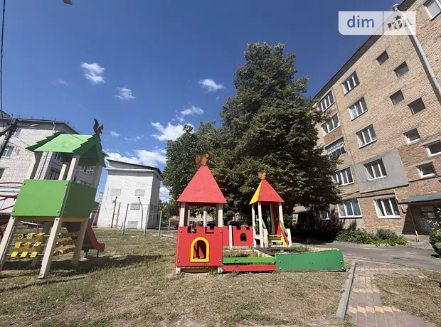 Квартира на вул. Шкільна в Київ, ID 235278, фото №3