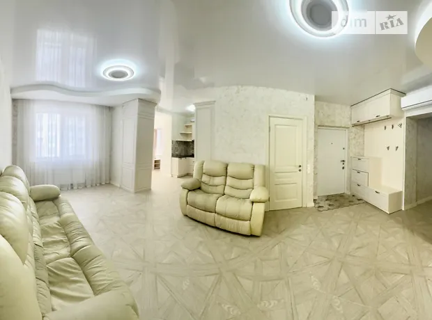 Квартира на просп. Героїв Небесної Сотні 30/1 в Києві, ID 242914, фото №1
