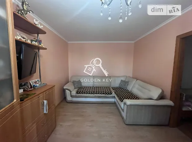 Купити квартиру за адресою просп. 200-річчя Кривого Рогу, 14 в Кривий Ріг на Findly.com.ua Квартира на просп. 200-річчя Кривого Рогу, 14 в Кривий Ріг, ID 251579, фото №1