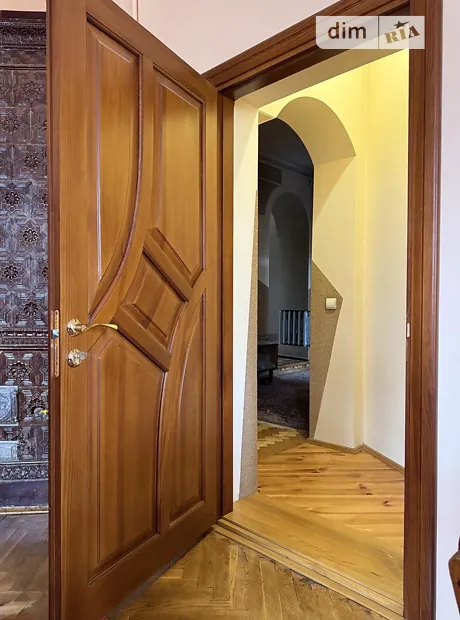 Квартира на пл. Ринок, 11 в Львові, ID 262740, фото №10