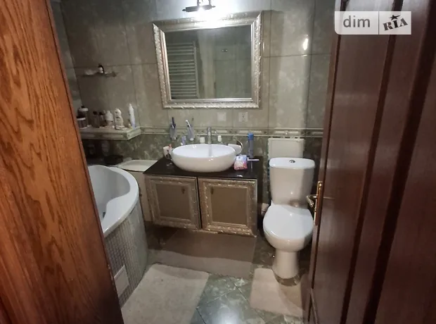 Квартира на вул. Героїв Крут, 13 в Тернополі, ID 321612, фото №33