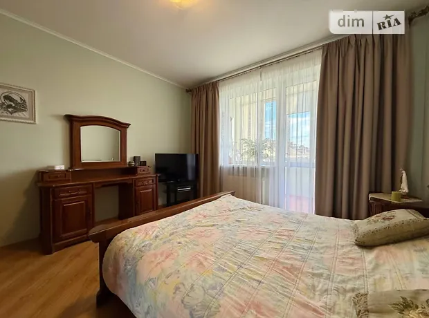 Квартира на вул. Бандери Степана, 10В в Івано-Франківську, ID 319042, фото №21