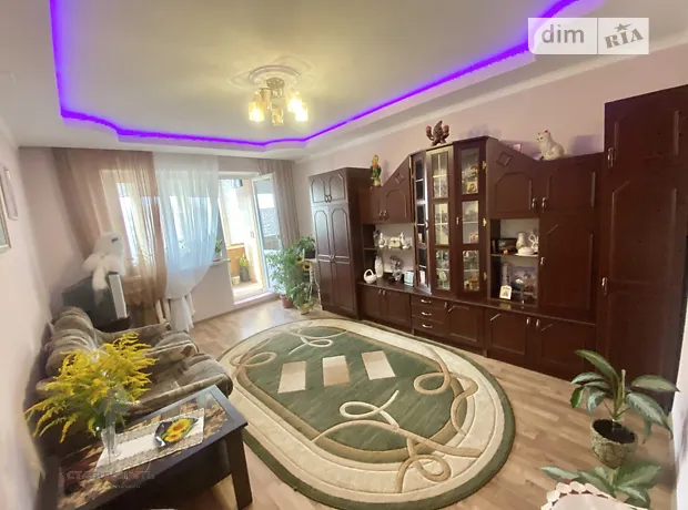 Квартира на вул. Стуса Василя, 23 в Івано-Франківську, ID 319001, фото №1