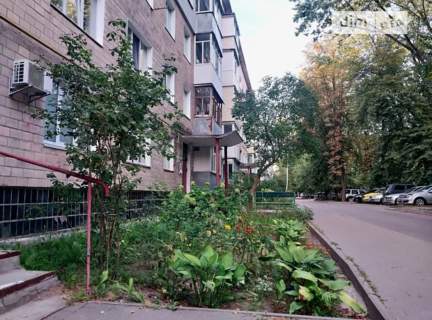 Купити квартиру за адресою вул. Захисників України в Чернігів на Findly.com.ua Квартира на вул. Захисників України в Чернігів, ID 318805, фото №1