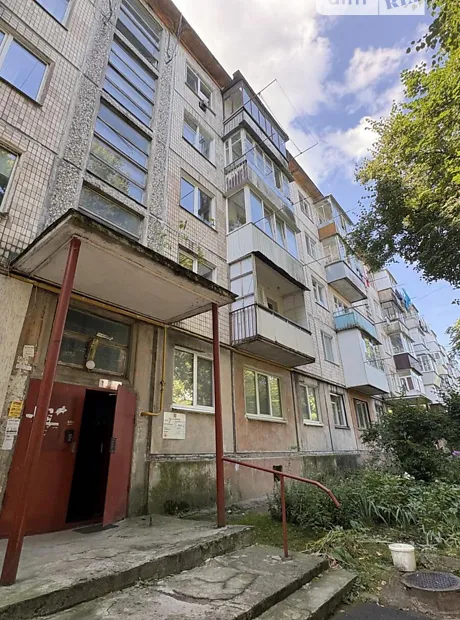 Купити квартиру за адресою вул. Олександра Кушнірука, 10/1 на Findly.com.ua Квартира на вул. Олександра Кушнірука, 10/1, ID 325469, фото №1