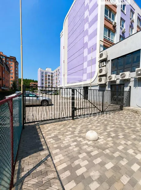Квартира на вул. Літературна, 11 в Києві, ID 327758, фото №19