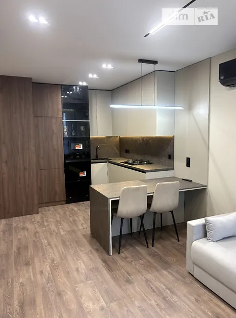 Квартира на вул. Героїв Майдану в Львів, ID 332493, фото №1