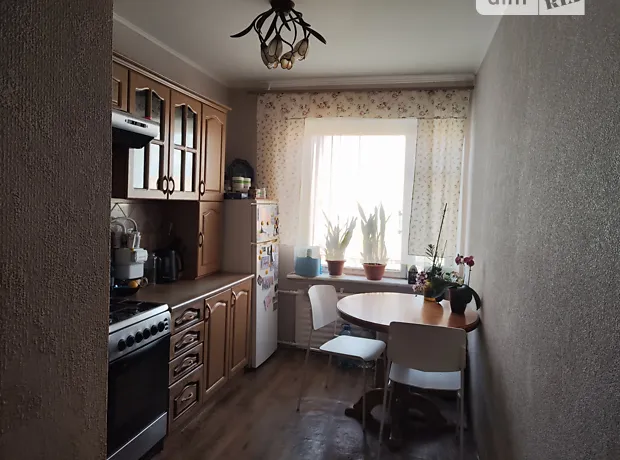 Купити квартиру за адресою вул. 15-го Квітня в Тернопіль на Findly.com.ua Квартира на вул. 15-го Квітня в Тернопіль, ID 332880, фото №1