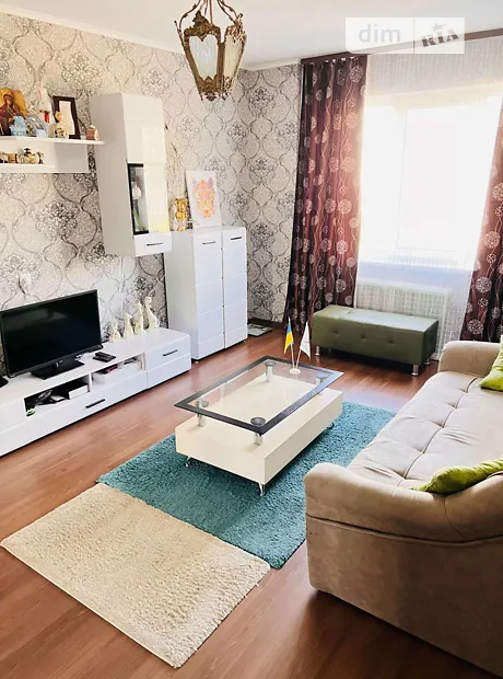 Купити квартиру за адресою вул. Стуса Василя, 9 в Івано-Франківськ на Findly.com.ua Квартира на вул. Стуса Василя, 9 в Івано-Франківськ, ID 334503, фото №1