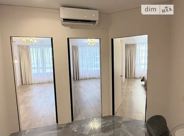 Квартира на наб. Дніпровська, 15Ж в Київ, ID 337004, фото №2