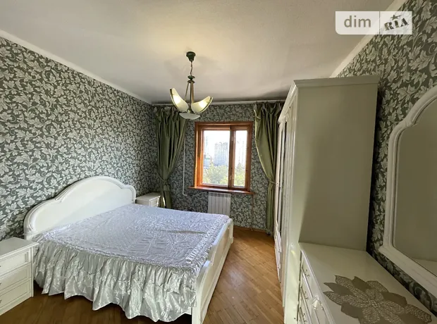 Купити квартиру за адресою вул. Срібнокільська, 16 в Київ на Findly.com.ua Квартира на вул. Срібнокільська, 16 в Київ, ID 350505, фото №1