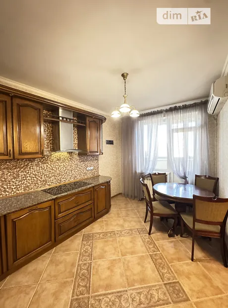 Квартира на наб. Дніпровська, 25 в Києві, ID 348838, фото №2