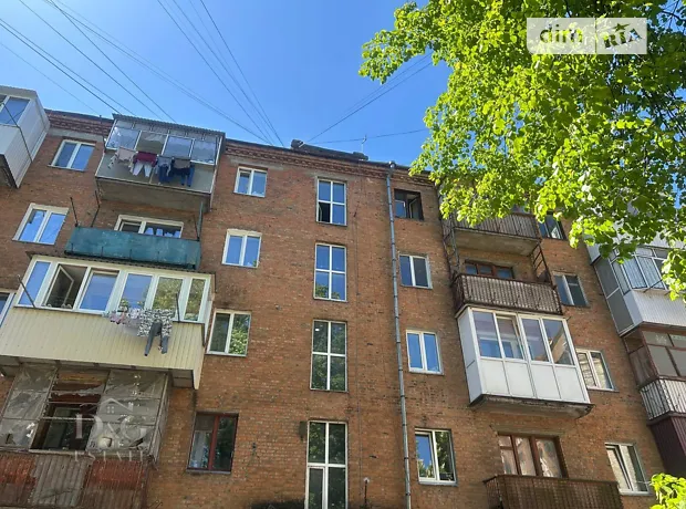 Купити квартиру за адресою вул. Кам'янецька, 111 на Findly.com.ua Квартира на вул. Кам'янецька, 111, ID 350996, фото №1