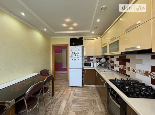 Квартира на вул. Федьковича, 88 в Івано-Франківську, ID 358411, фото №12