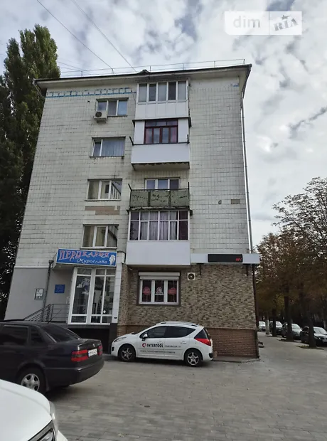 Купити квартиру за адресою вул. Покровська, 18 на Findly.com.ua Квартира на вул. Покровська, 18, ID 363380, фото №1
