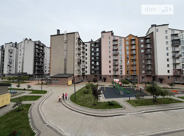 Купити квартиру за адресою вул. Героїв Крут, 12 на Findly.com.ua Квартира на вул. Героїв Крут, 12, ID 363965, фото №1