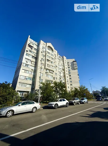 Купити квартиру за адресою вул. Драгоманова, 31 на Findly.com.ua Квартира на вул. Драгоманова, 31, ID 370001, фото №1