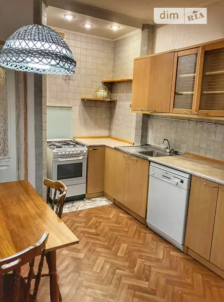 Квартира на вул. Генерала Алмазова, 6 в Київ, ID 372779, фото №1
