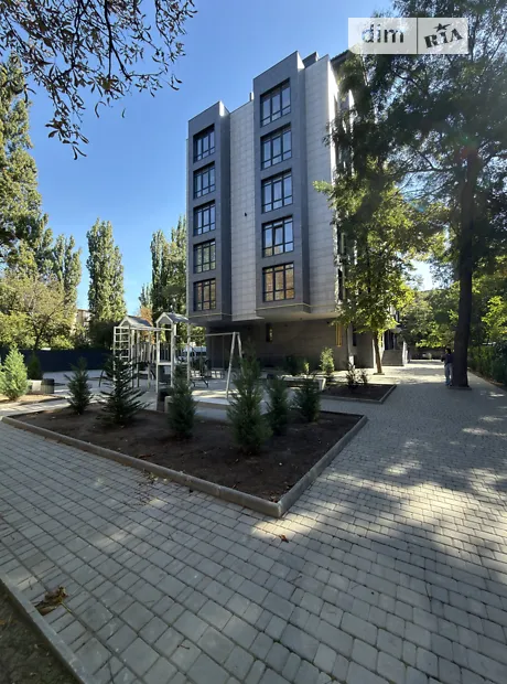 Купити квартиру за адресою вул. Космонавтів, 23К на Findly.com.ua Квартира на вул. Космонавтів, 23К, ID 373901, фото №1