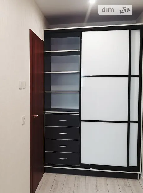 Орендувати квартиру за адресою пров. Ясинуватський, 11 в Київ на Findly.com.ua Квартира на пров. Ясинуватський, 11 в Київ, ID 380109, фото №1